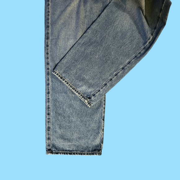 UNIVERSAL THREAD Jeans Relaxed Hip and Thigh Baggy Leg High Rise - Picture 4 of 9